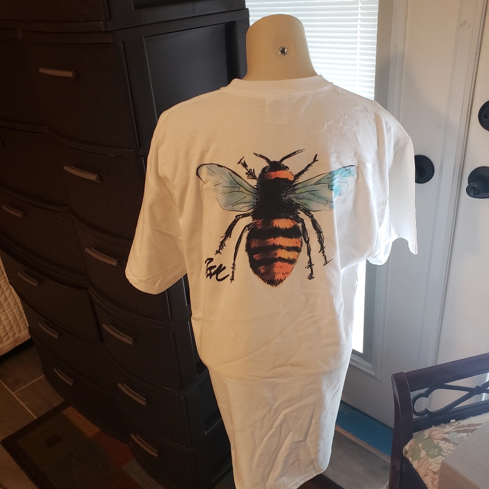 PKSM Bee T-shirt Sz L